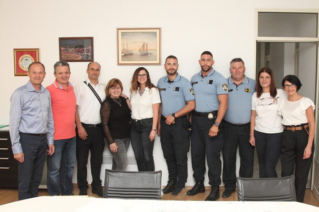 Dodjela zahvalnica policijskim službenicima